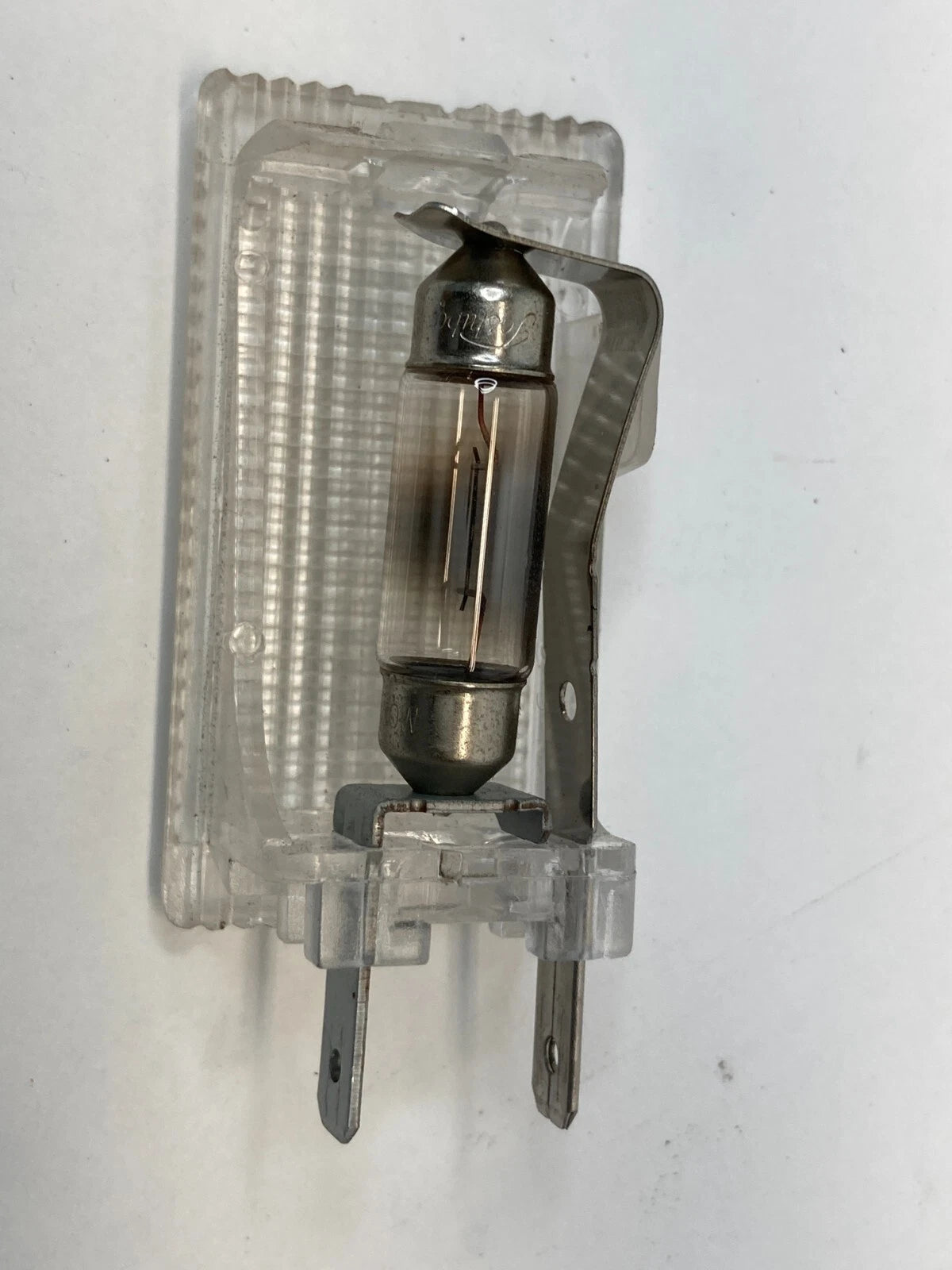 2008-2010 SATURN VUE SUV 4-DR DASHBOARD GLOVE BOX INNER COURTESY LIGHT LAMP OEM