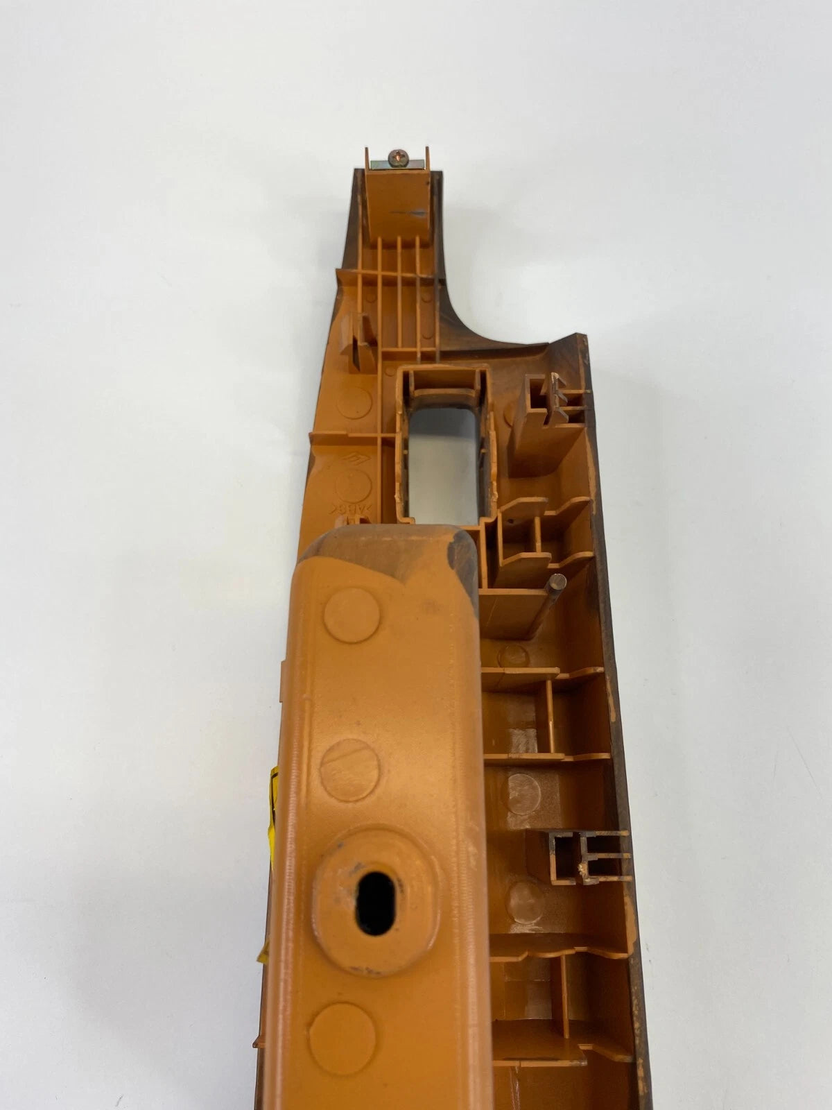 03 04 05 06 KIA SORENTO REAR RIGHT DOOR WINDOW SWITCH BEZEL TRIM 478525-1110 OEM