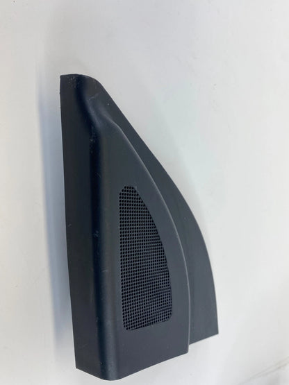 12-17 HYUNDAI ACCENT FRONT LEFT INNER DOOR CORNER COVER W/ TWEETER 87651-1R020