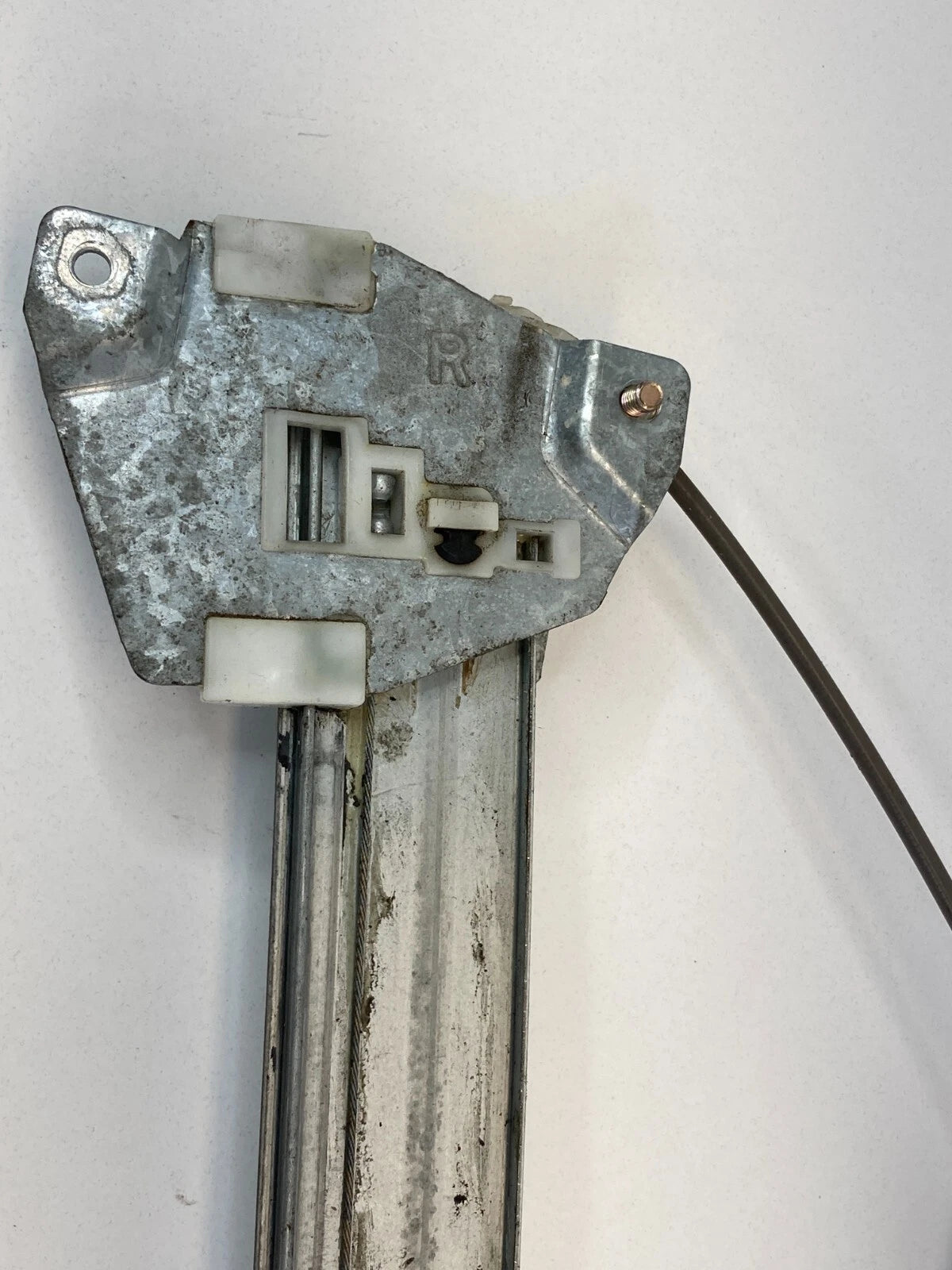 04-12 MITSUBISHI GALANT REAR RIGHT DOOR WINDOW MOTOR & REGULATOR AY262100-1971