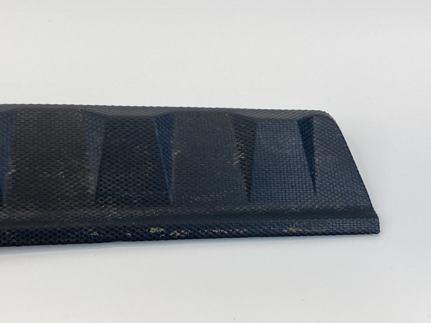 2010-2017 Chevrolet Equinox Front Left Side Door Sill Scuff Plate Cover Trim OEM