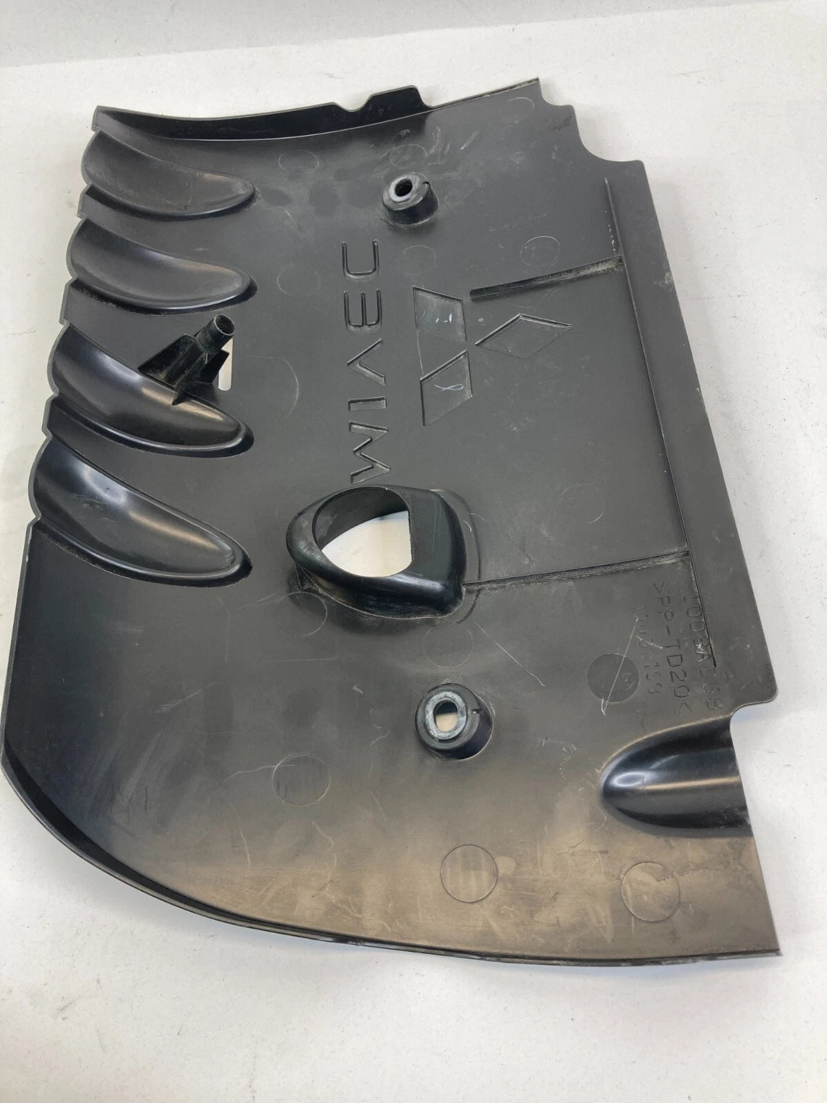 08-13 Mitsubishi Outlander 11-24 Outlander Sport 2.0L 2.4L Engine Cover 1003A158