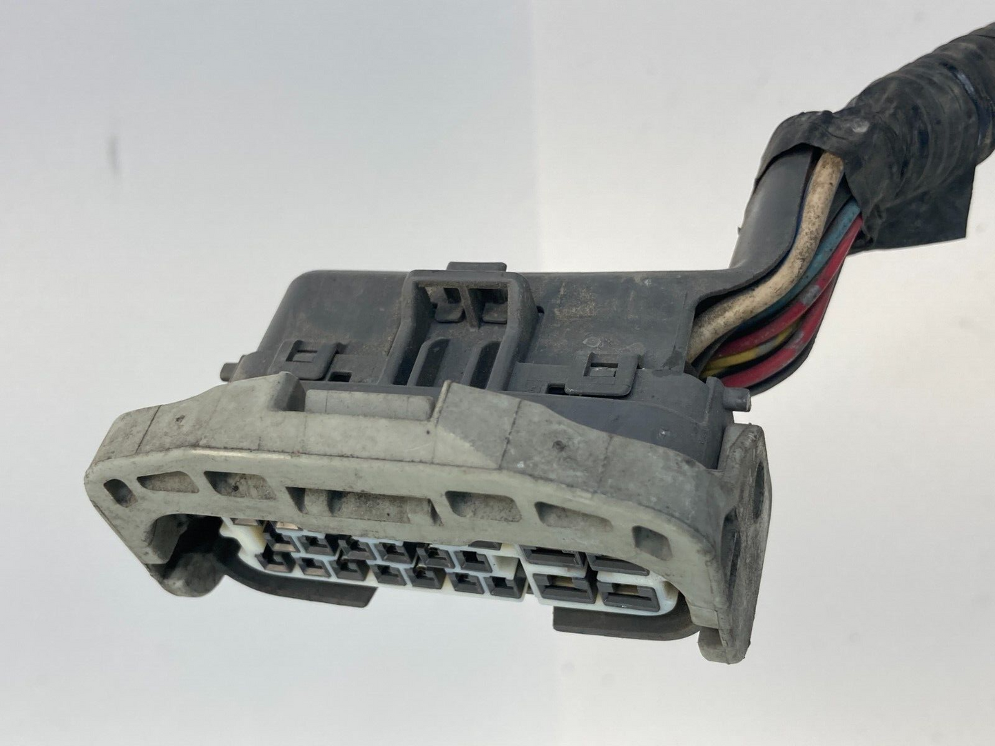 1999-2004 Honda Odyssey 3.5L ABS Connector Plug Unit Computer Wire Socket OEM