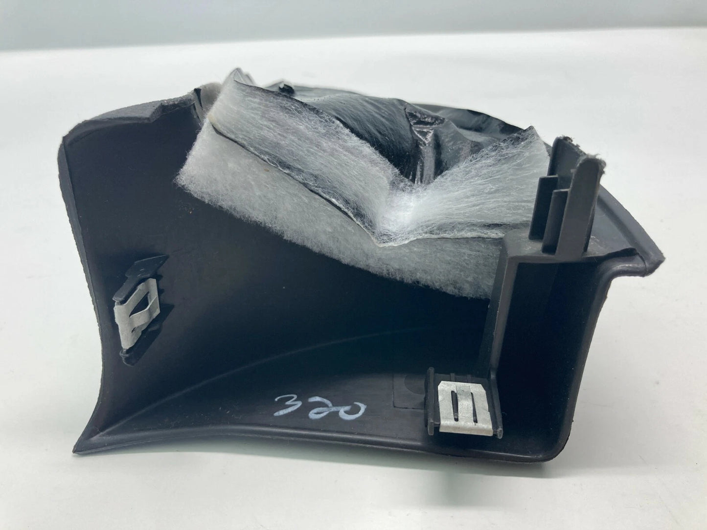 05 06 07 FORD FREESTYLE FRONT RIGHT PASSENGER SIDE DOOR MIRROR INNER COVER TRIM