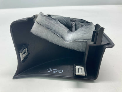 05 06 07 FORD FREESTYLE FRONT RIGHT PASSENGER SIDE DOOR MIRROR INNER COVER TRIM