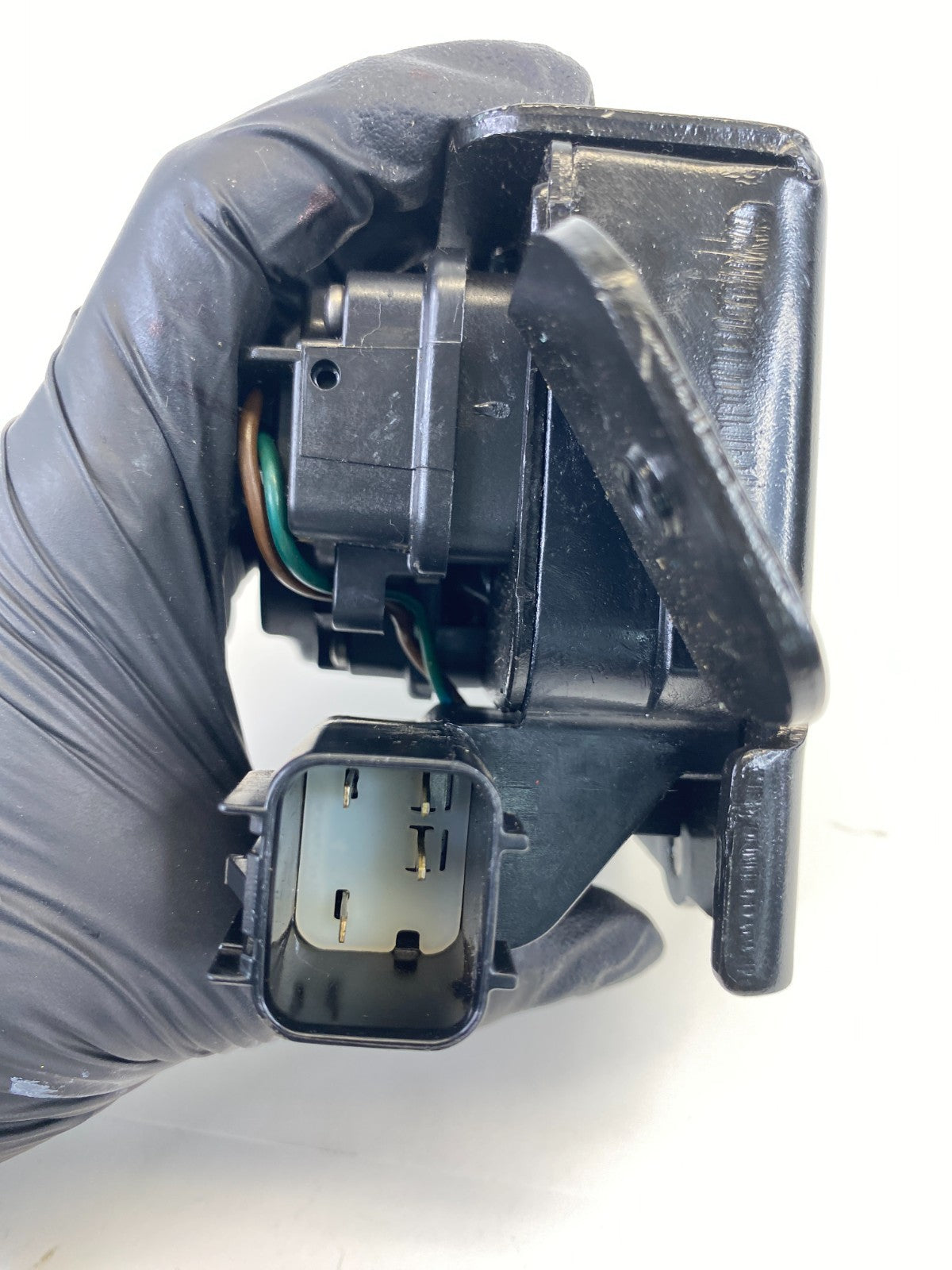 2010-2017 GMC Terrain 2007-2017 Equinox Rear Trunk Lifgate Lock Latch Actuator