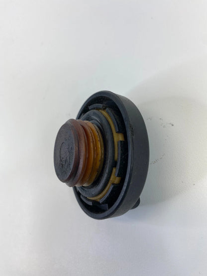 2006-2022 ACCENT 08-21 TUCSON ENGINE OIL FILLER CAP TANK COVER LID OEM SAE 5W-20