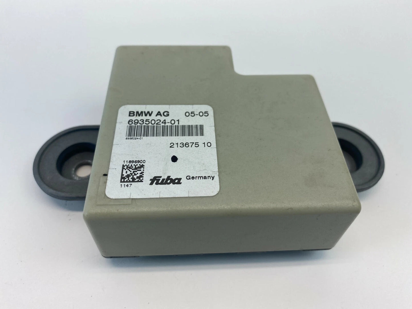 2004 2005 BMW 545I ANTENNA RADIO AMPLIFIER CONTROL MODULE UNIT 6935024-01 OEM