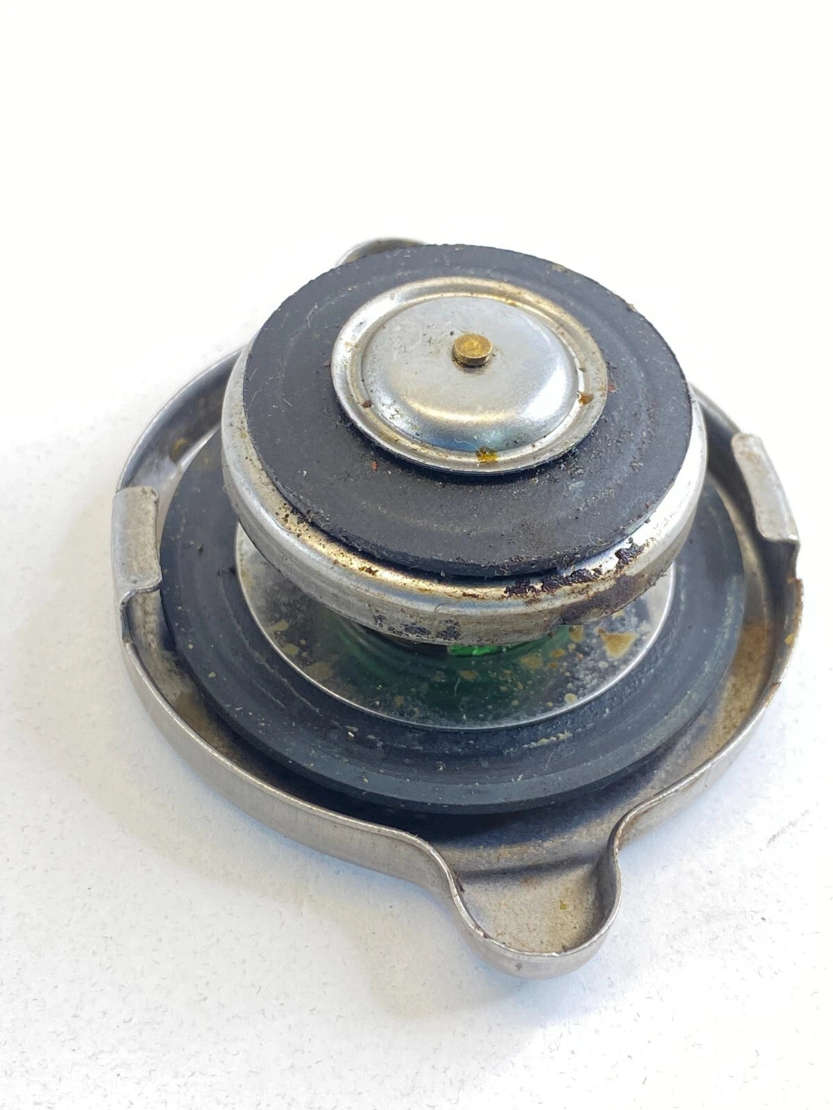 1994-1999 DODGE RAM 1500 5.9L RADIATOR CAP OEM