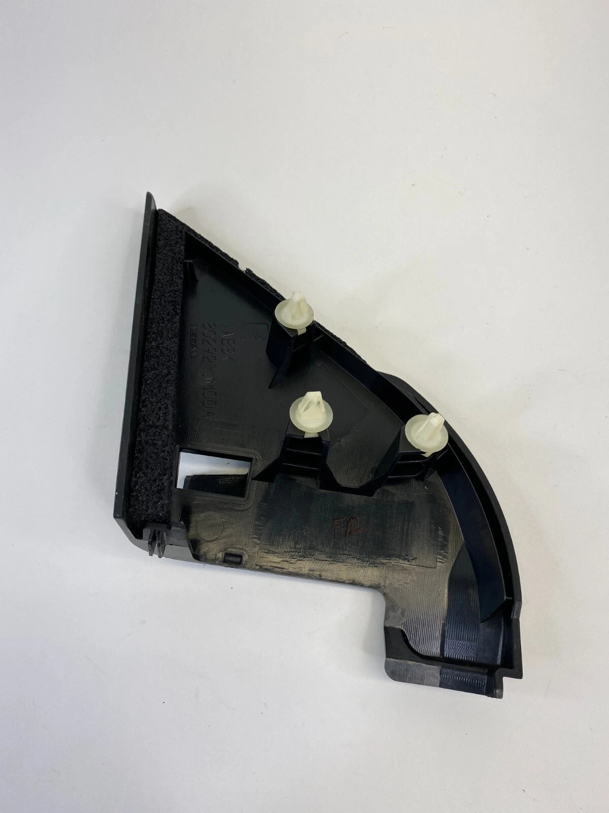 08-13 NISSAN ROGUE FR RH PASSENGER SIDE DOOR MIRROR CORNER TRIM OEM 80292-JM00A