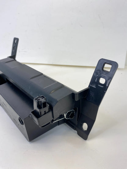2013-2019 FORD TAURUS FRONT CONSOLE DASH STORAGE BIN ASHTRAY DG13-54045P26 OEM