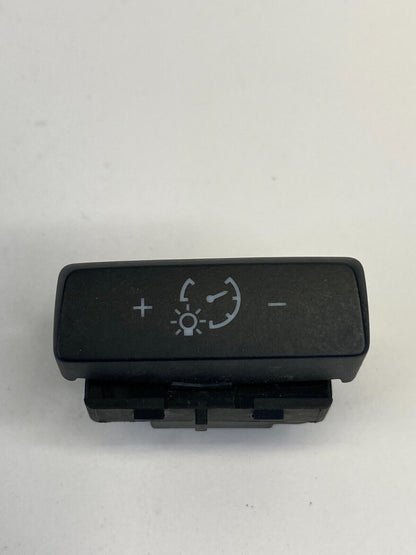 2012-2015 Volkswagen Passat Dash Instrument Light Rheostat Switch 561-941-557-A