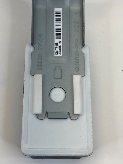 2013-2016 Hyundai Santa Fe Sport Tire Pressure Control Module TPMS 95800-4Z000