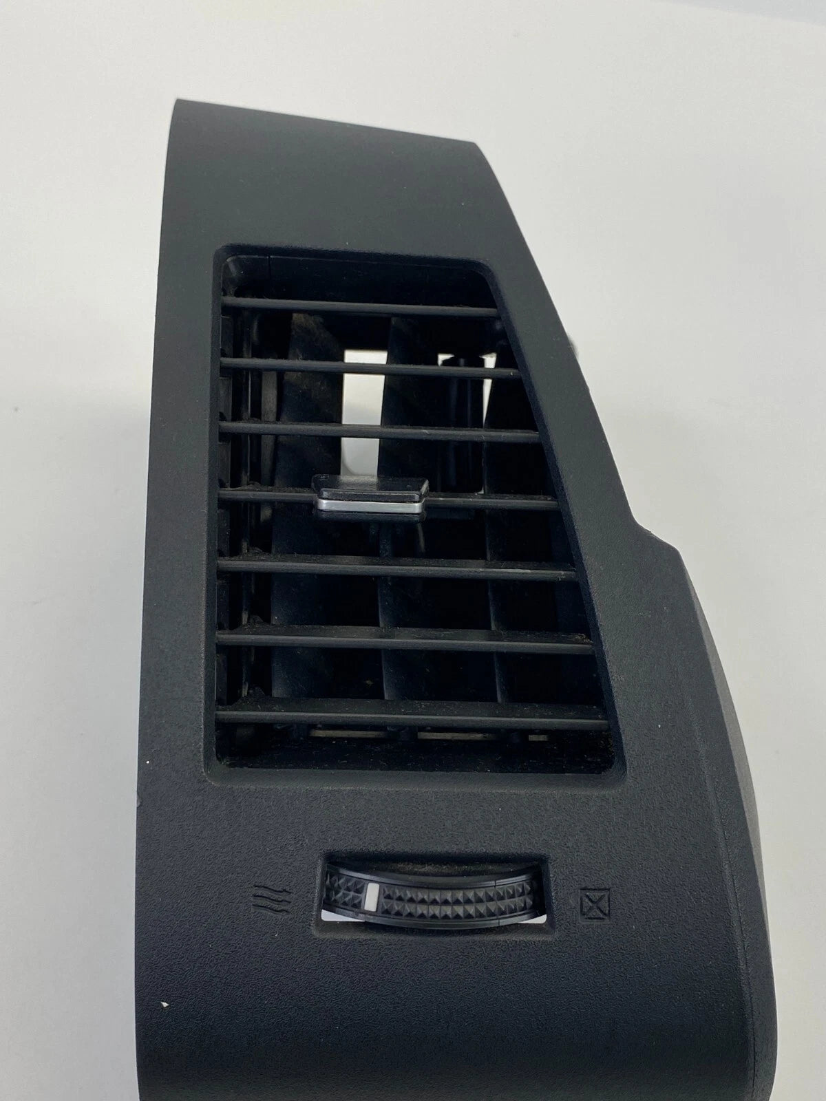 2005 NISSAN MURANO RIGHT PASSENGER SIDE DASH AC AIR VENT OUTLET 68760-CB000 OEM