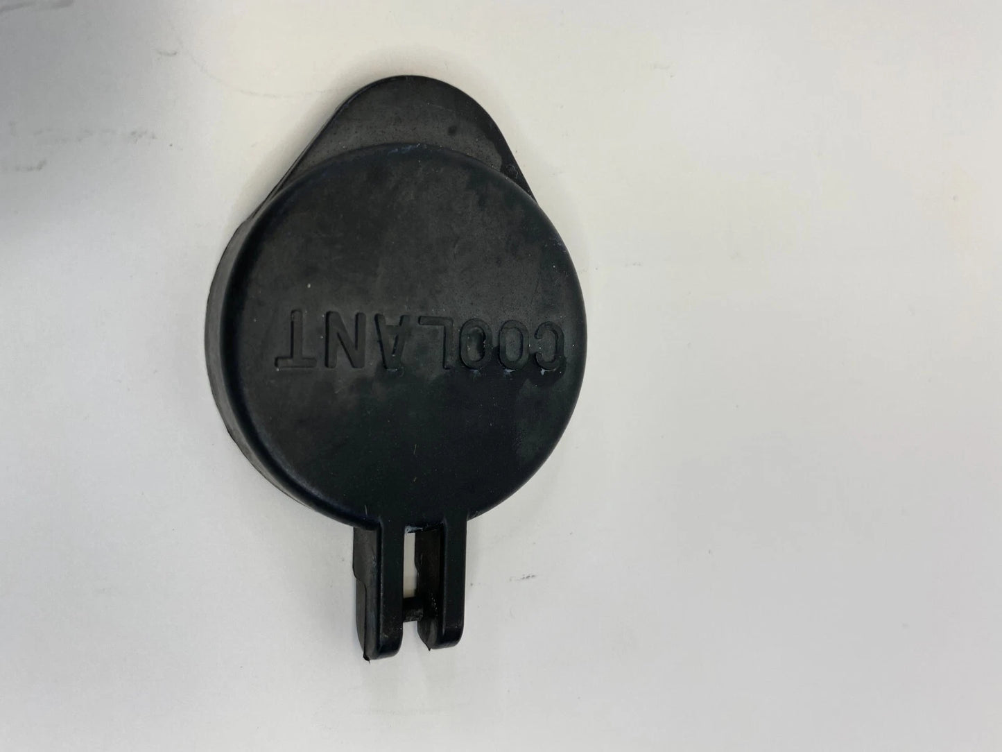 2007-2011 HYUNDAI ELANTRA SEDAN RADIATOR OVERFLOW COOLANT BOTTLE LID TOP CAP OEM