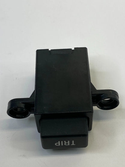 2007-2010 HYUNDAI ELANTRA SEDAN DASH TRIP ODOMETER CONTROL SWITCH BUTTON OEM