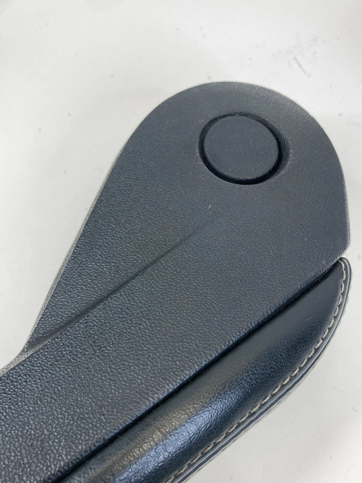 2011-2016 CHRYSLER TOWN & COUNTRY FRONT RIGHT & LEFT SEAT ARMREST SET OEM