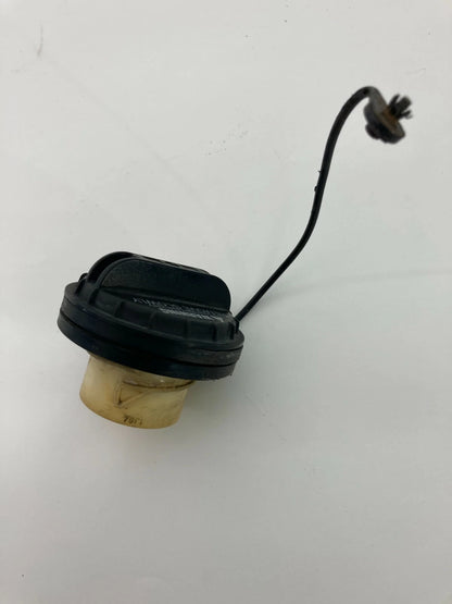 2002 2003 NISSAN MAXIMA FUEL FILLER TANK GAS LID COVER CAP 17251-79961