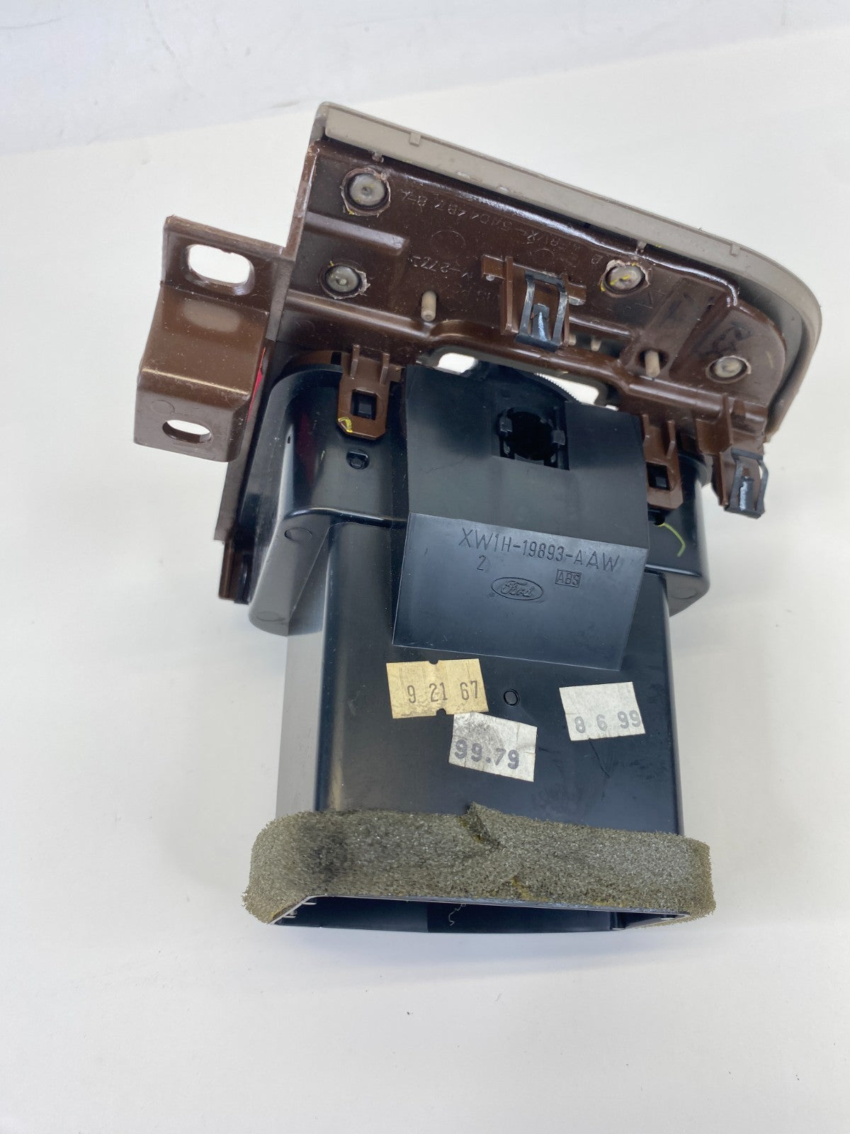 1998-2002 Lincoln Town Car Dash Right AC Air Vent Duct Grille Bezel XW1H19893AAW