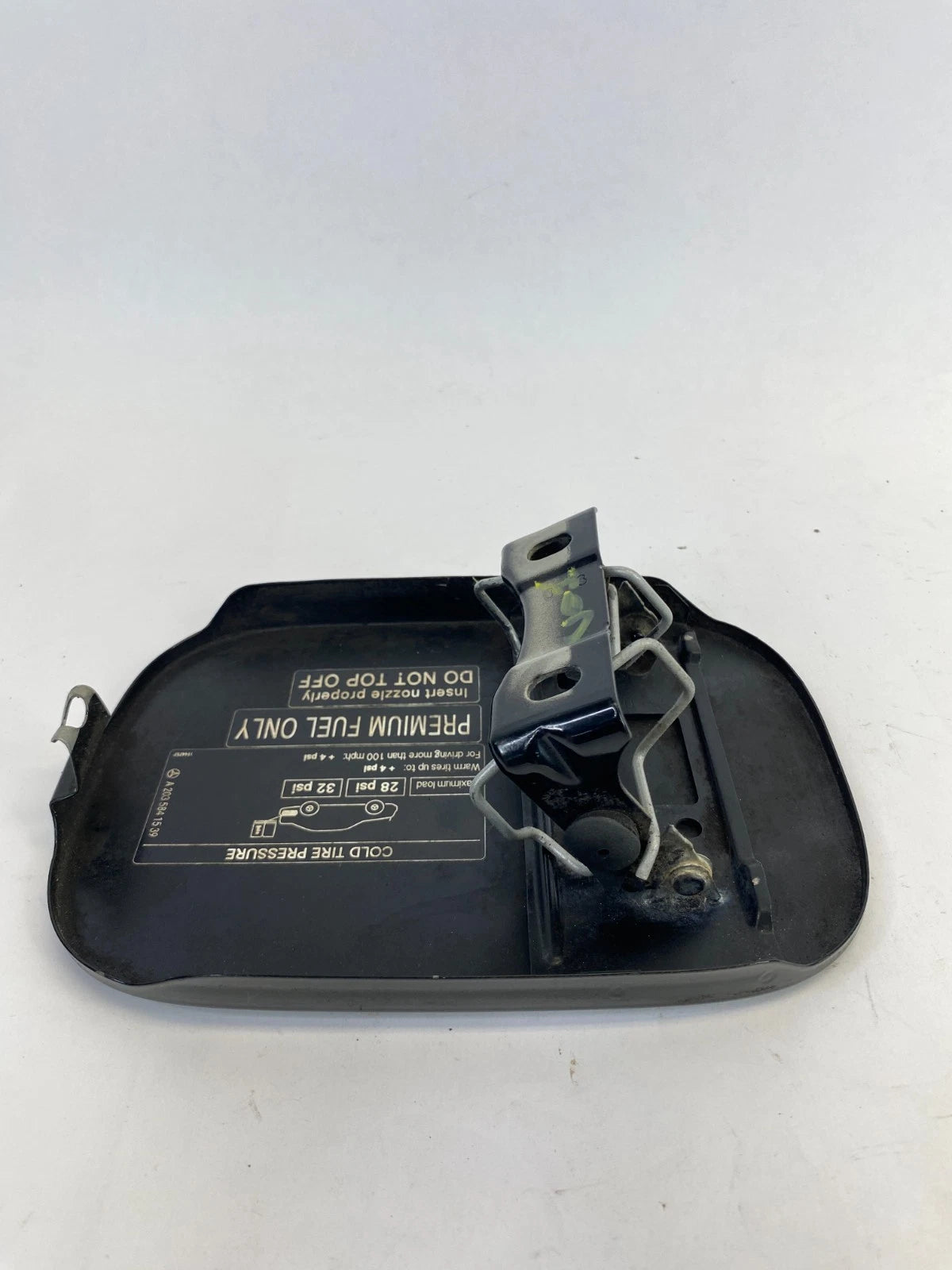 2001-2005 MERCEDES C240 C320 FUEL FILLER CAP GAS DOOR LID COVER OEM A2035841539