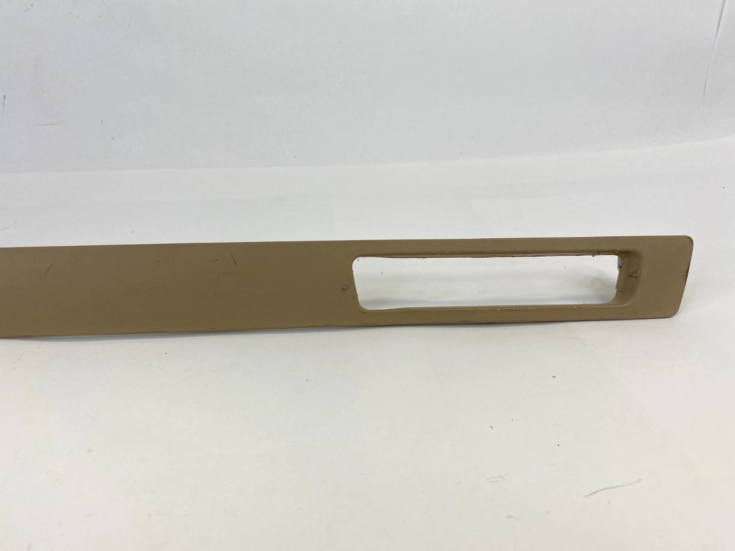 2006 06 BMW 330I DASH CUP DRINK HOLDER DECOR STRIP COVER TRIM 6957248 OEM