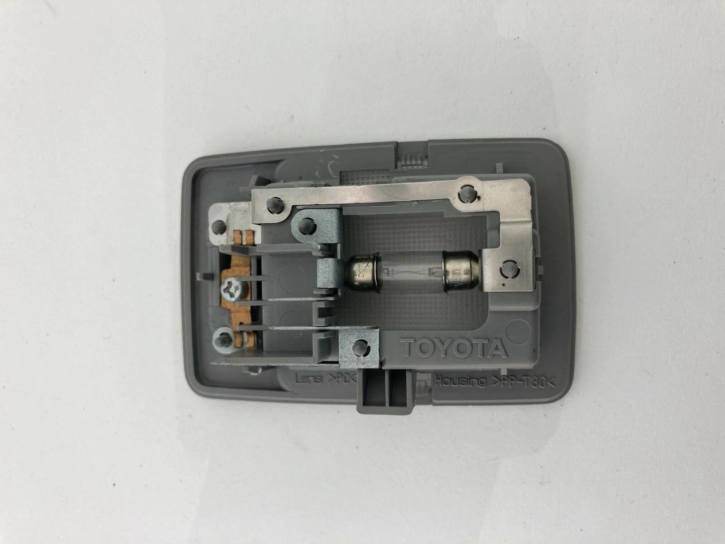 04 05 06 07 08 09 TOYOTA PRIUS INTERIOR ROOF DOME MAP LIGHT LAMP OEM