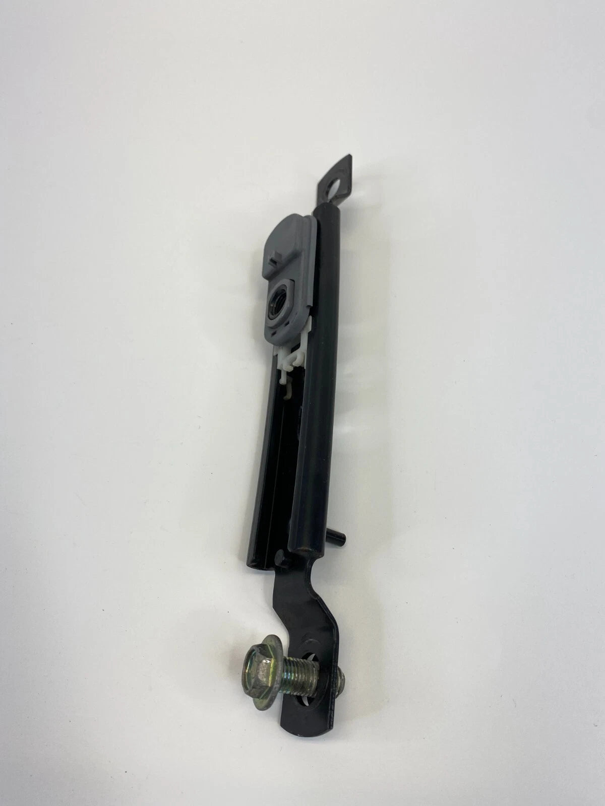 2005 2006 HYUNDAI ELANTRA FRONT RIGHT PASSENGER SEAT BELT ADJUSTER HEIGHT OEM