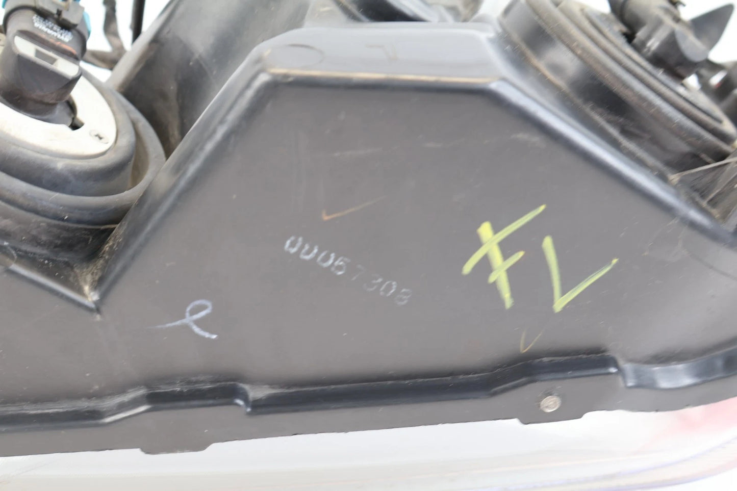 2008-2014 DODGE AVENGER FRONT LEFT HEADLIGHT HEAD LAMP ASSY AFTERMARKET 3341124L