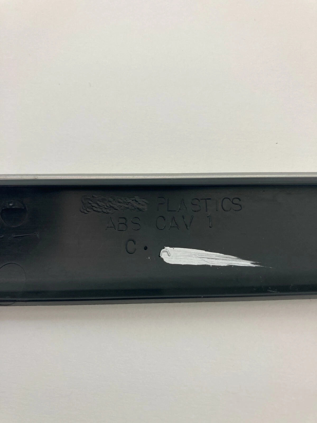 05-07 SATURN RELAY 05 06 MONTANA FRONT LEFT DRIVER SIDE DASH TRIM MOLDING OEM