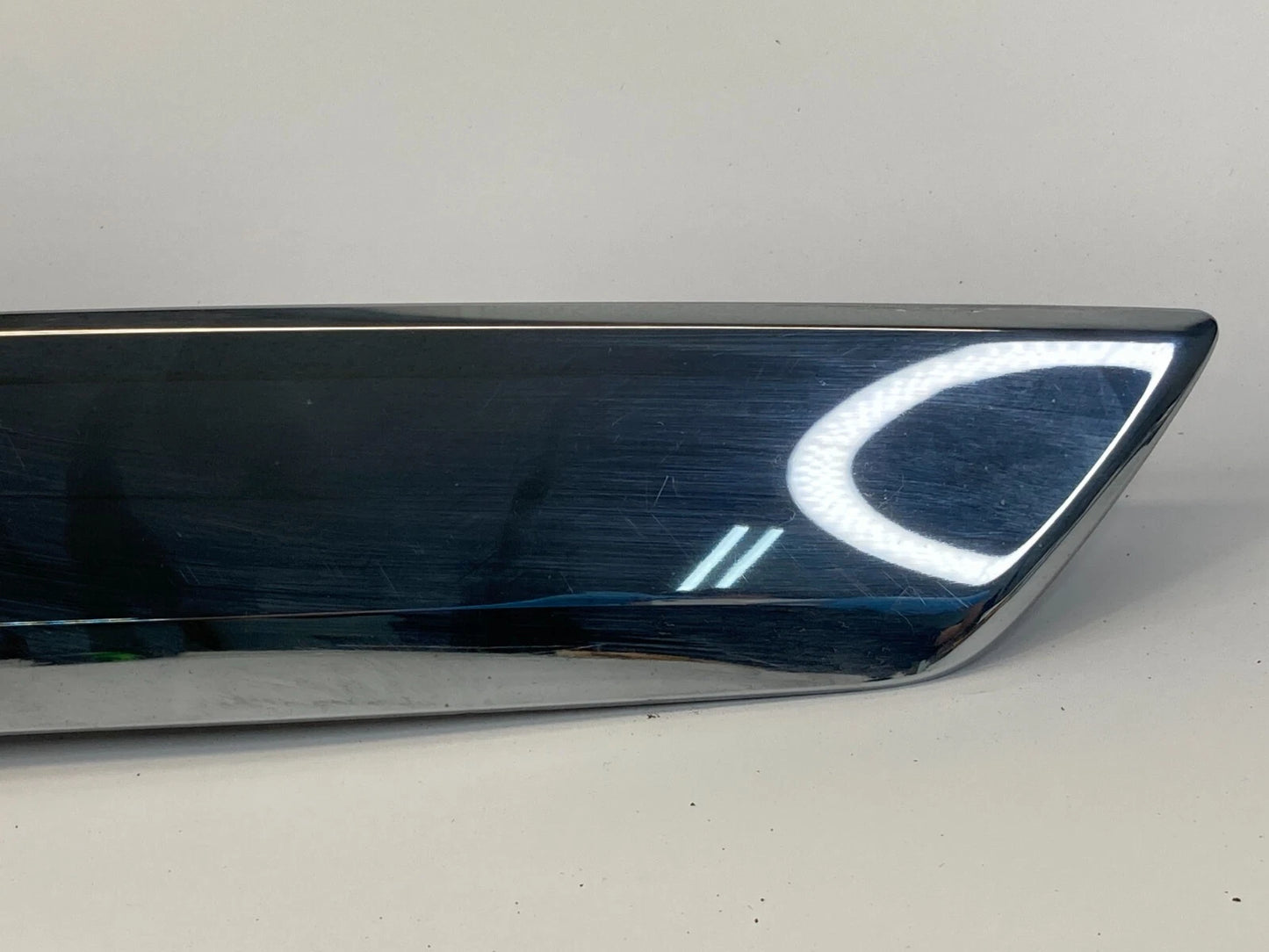 10-15 CHEVROLET EQUINOX LIFTGATE DECK LID CHROME APPLIQUE W CAMERA 23188127 OEM