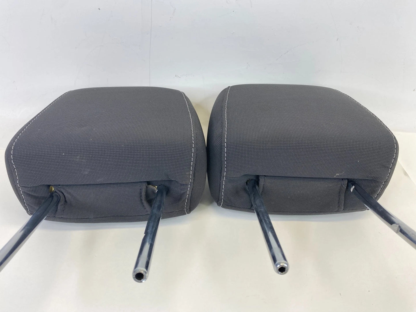 2012-2014 FORD FOCUS SEDAN FRONT LEFT & RIGHT SEAT HEADREST HEAD REST SET CLOTH