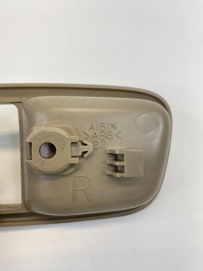 1997 98 99 00 2001 LEXUS ES300 FRONT RIGHT SIDE INNER DOOR HANDLE BEZEL TRIM OEM