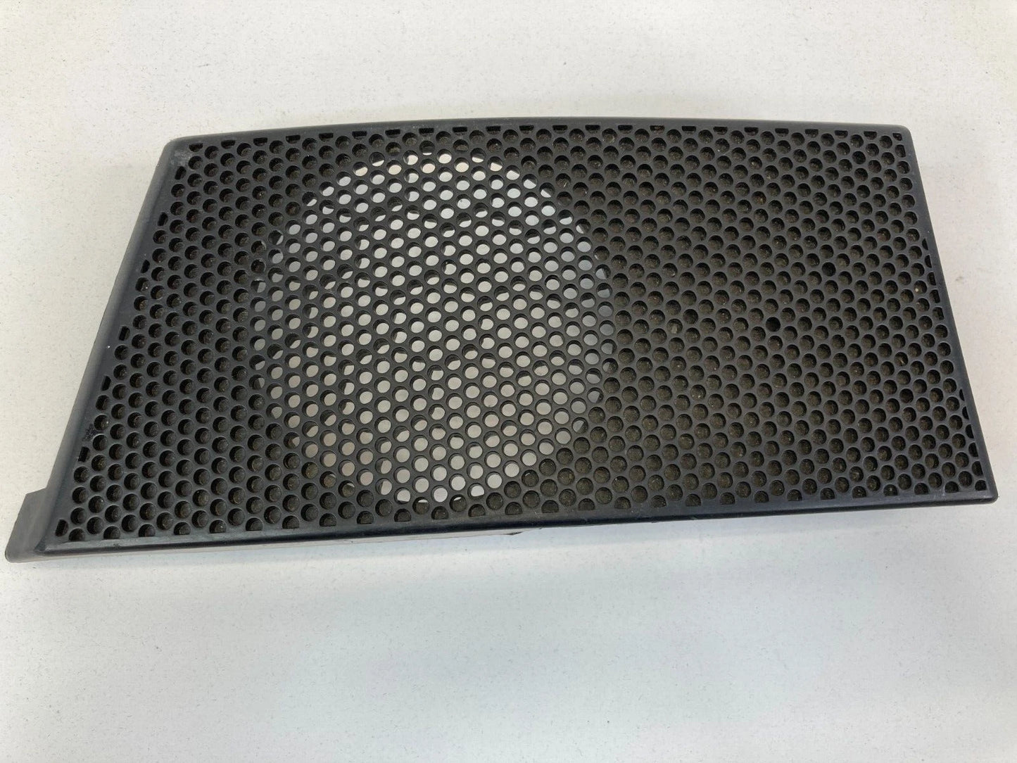 04-12 MITSUBISHI GALANT FRONT RIGHT SIDE DASH SPEAKER GRILLE MR590280ZZ OEM