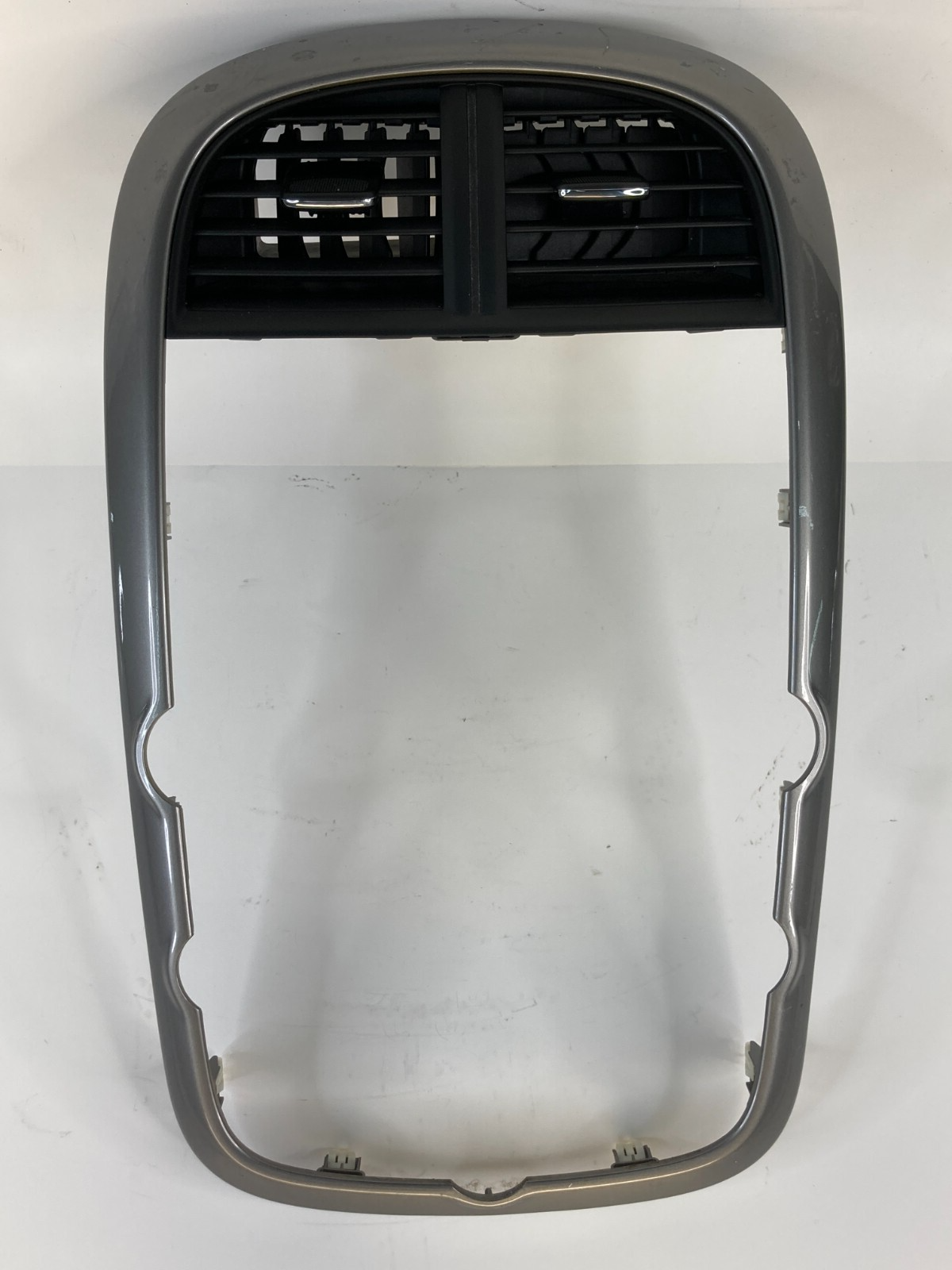 2013-2015 Chevy Malibu Center Dash Radio Trim Bezel Panel w/ Air Vents OEM