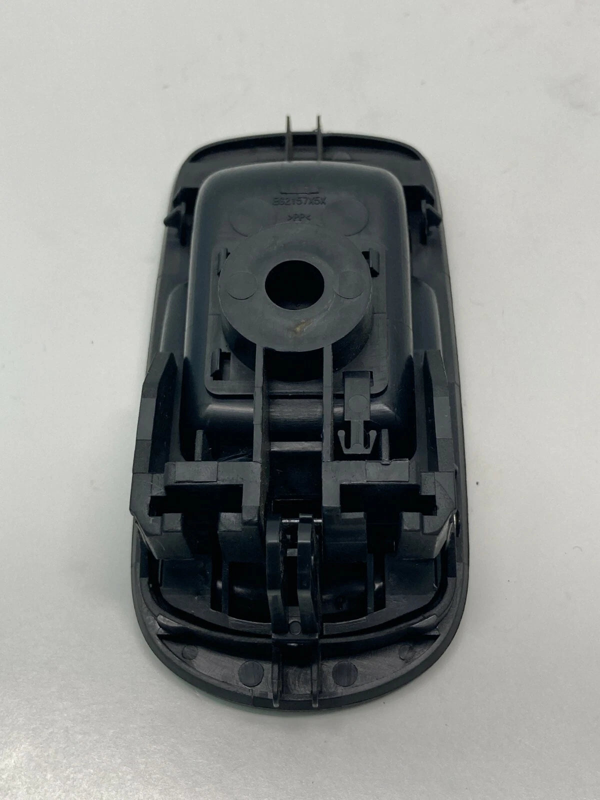 2007-2012 MAZDA CX-7 REAR RIGHT SIDE SEAT FOLD DOWN RELEASE HANDLE EG2157X5X OEM