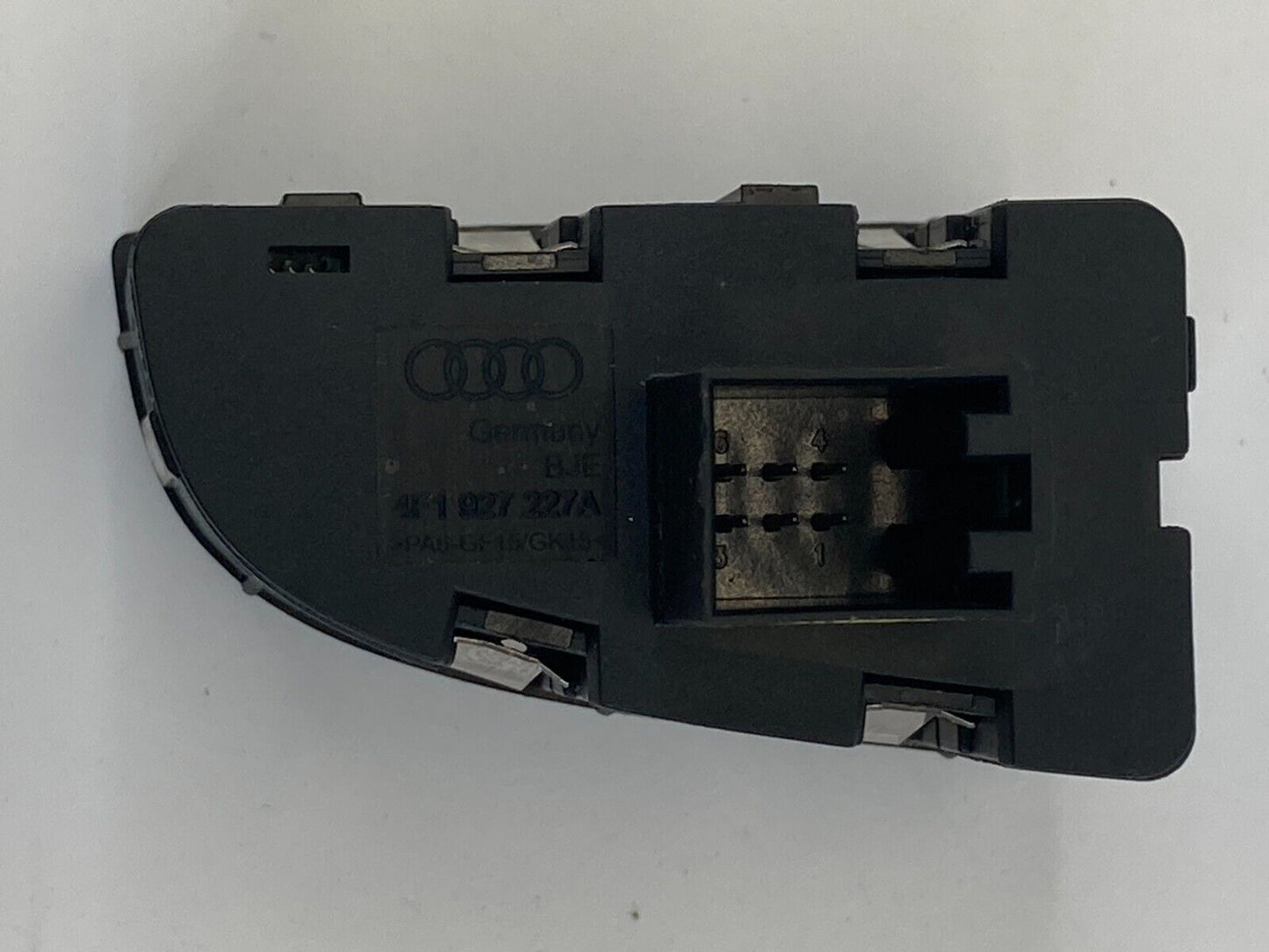 2005-2010 Audi A6 Quattro Glove Box Display Power Button Switch 4F1-927-227-A