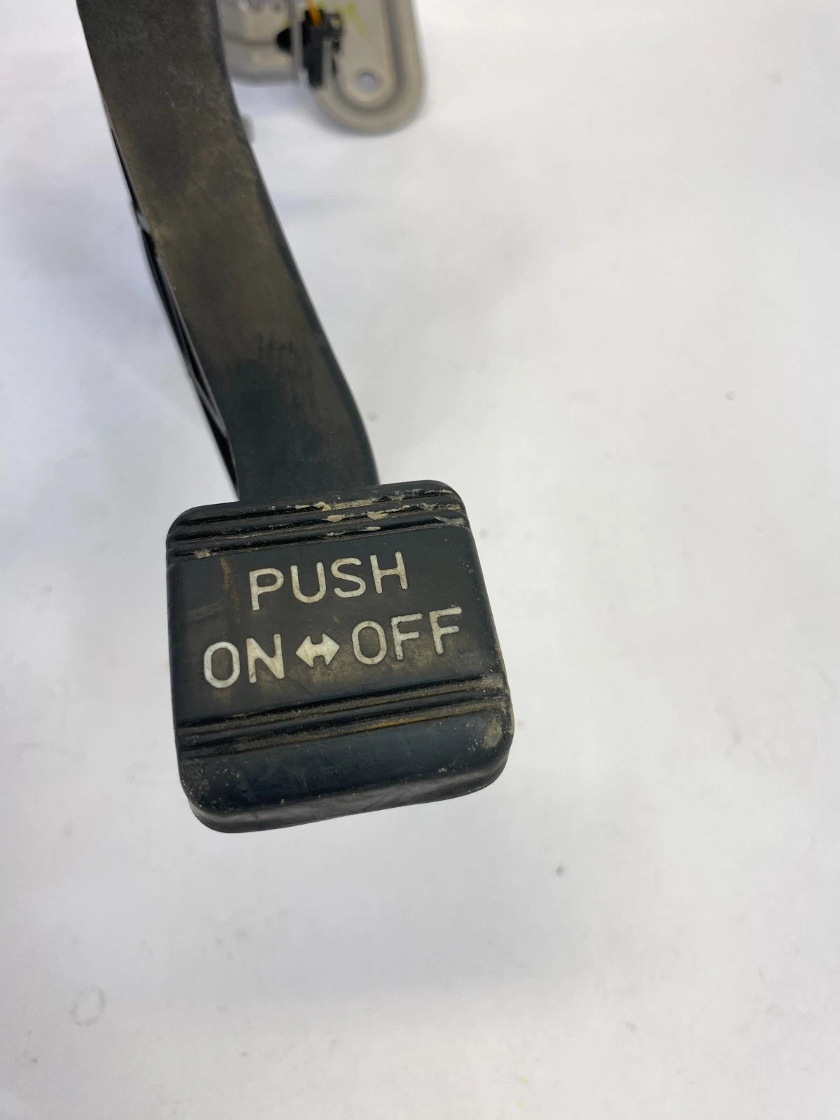 2011-2015 HYUNDAI SONATA HYBRID PARKING EMERGENCY BRAKE PEDAL ASSEMBLY OEM