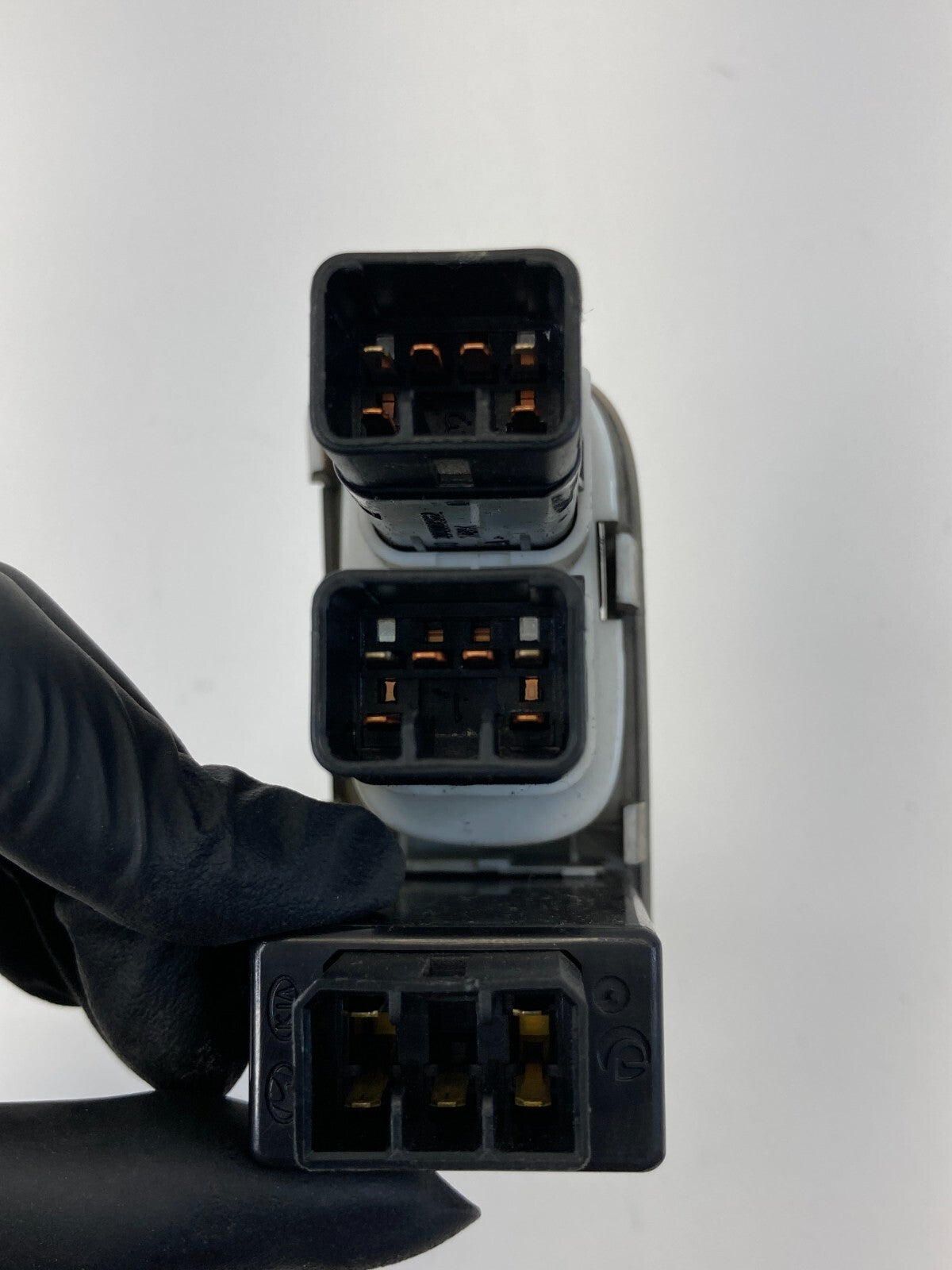 2005-2010 Kia Sportage ESC OFF Stability 4WD Lock & Dimmer Control Switch Button