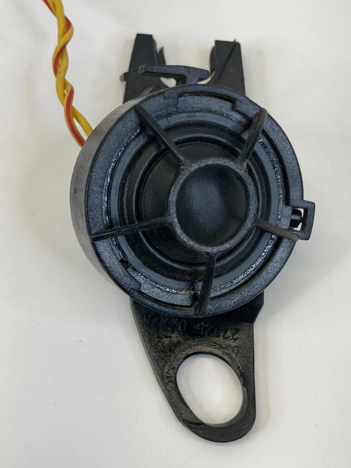 1999-2001 BMW 323i FRONT LEFT SIDE DOOR TWEETER SPEAKER 65-13-8-368-235 OEM