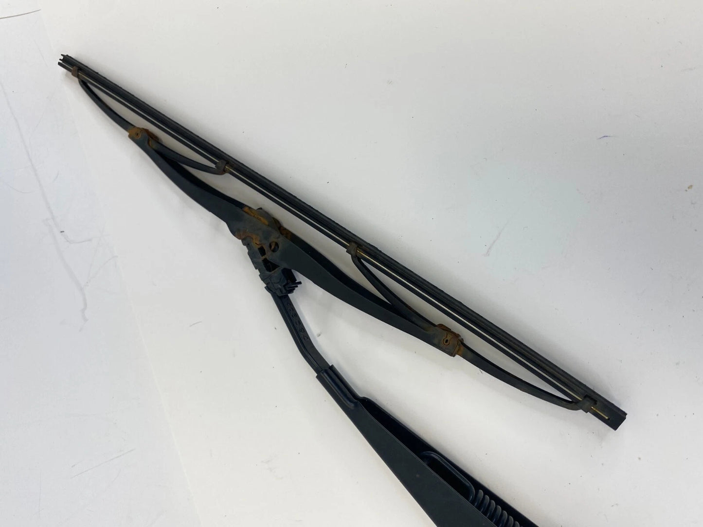 2010-2016 CADILLAC SRX REAR WINDSHIELD WIPER ARM WIPERARM ASSEMBLY OEM