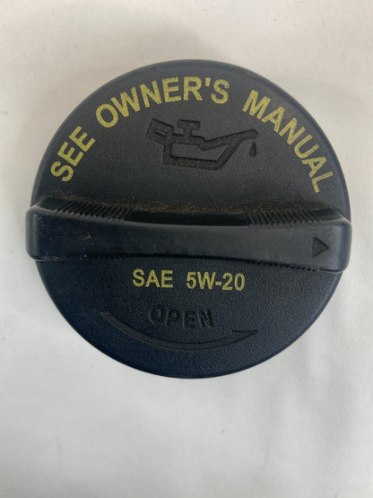 2010-2022 Kia Soul 2008-2022 Kia Sportage 1.6L Engine Oil Filler Fluid Cap OEM