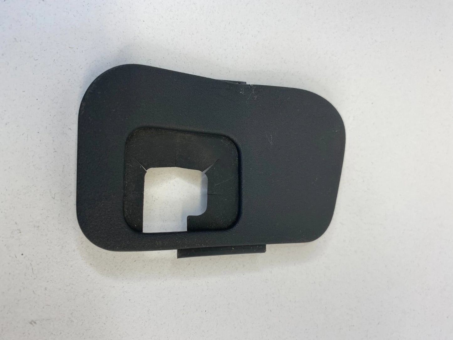 09-13 COROLLA 09 10 MATRIX STEERING WHEEL RIGHT HOLE COVER TRIM 45186-02110 USA