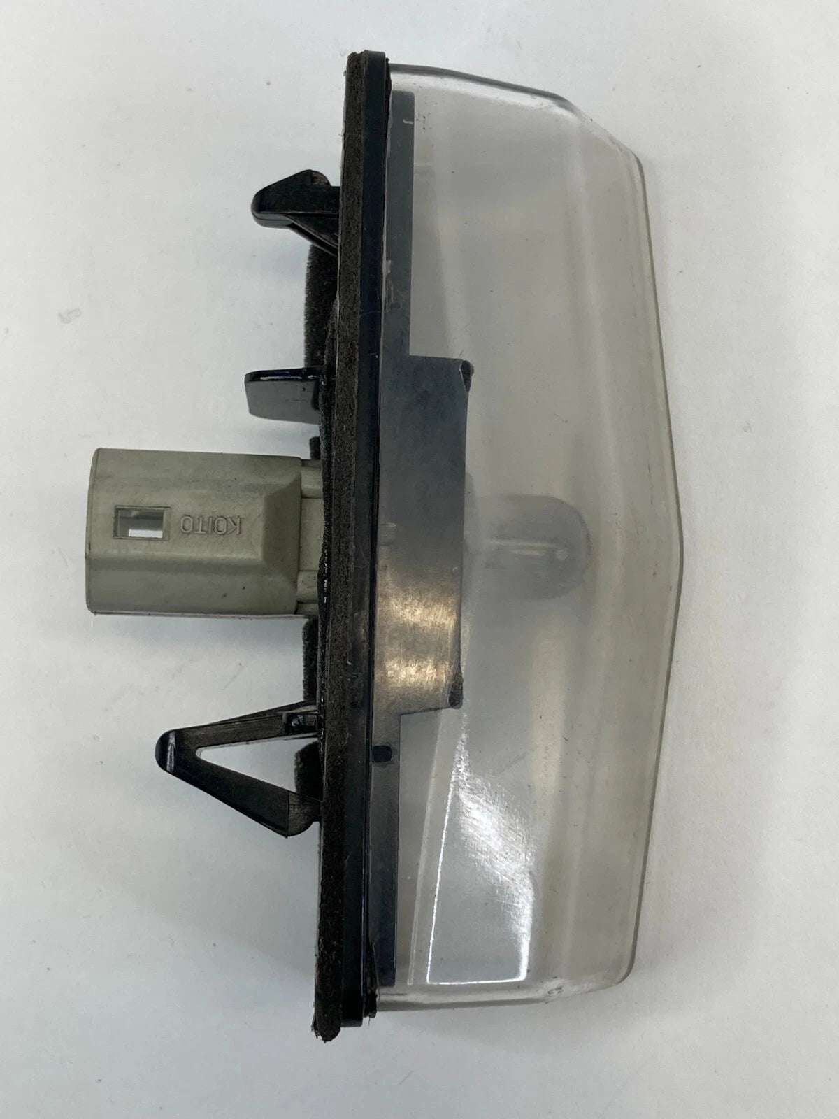 2004-2015 TOYOTA PRIUS REAR TRUNK LICENSE PLATE LIGHT LAMP A045053 OEM