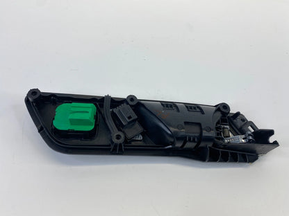 11-18 VOLKSWAGEN JETTA FRONT LEFT INTERIOR DOOR HANDLE W/ LOCK SWITCH 5C6837197A