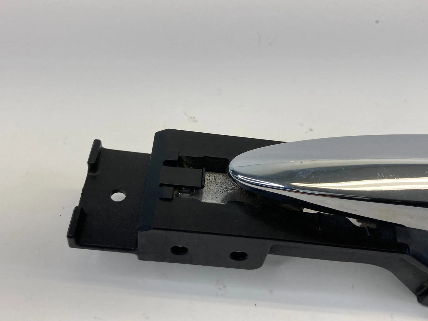 2013-2019 NISSAN SENTRA REAR RIGHT BACK SIDE EXTERIOR DOOR HANDLE CHROME OEM