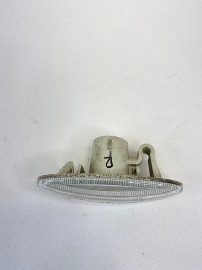 09 10 11 12 13 14 NISSAN CUBE RIGHT PASSENGER SIDE CORNER PARK MARKER LIGHT OEM