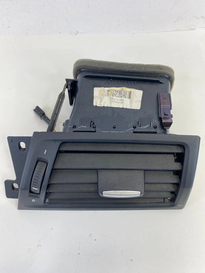 11-17 BMW X3 FRONT RIGHT PASSENGER SIDE A/C DASH AIR VENT GRILLE OUTLET 9217442
