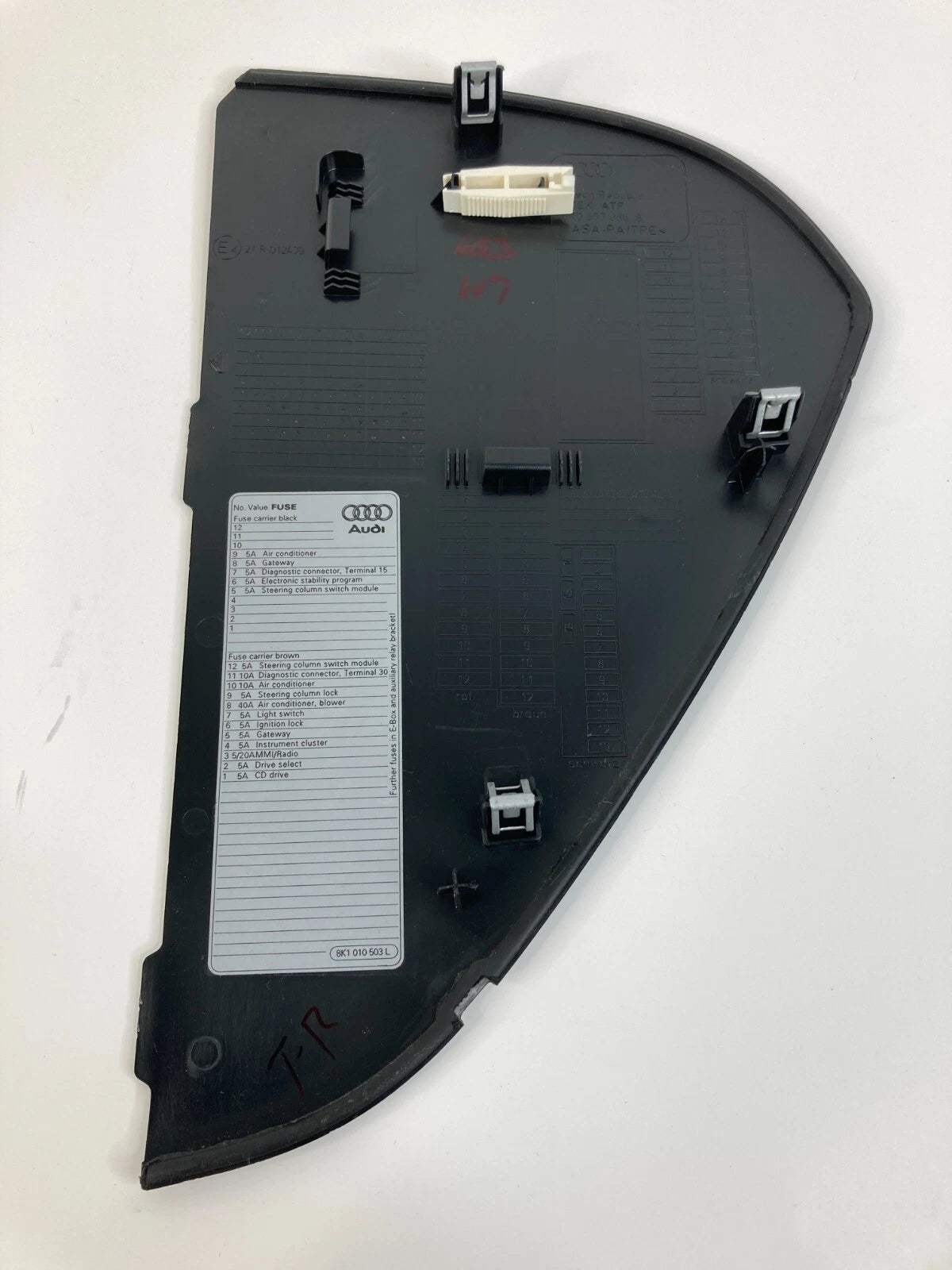 2012-2016 AUDI A4 QUATTRO DASH PANEL RIGHT SIDE END CAP COVER 8K0-857-086-B OEM