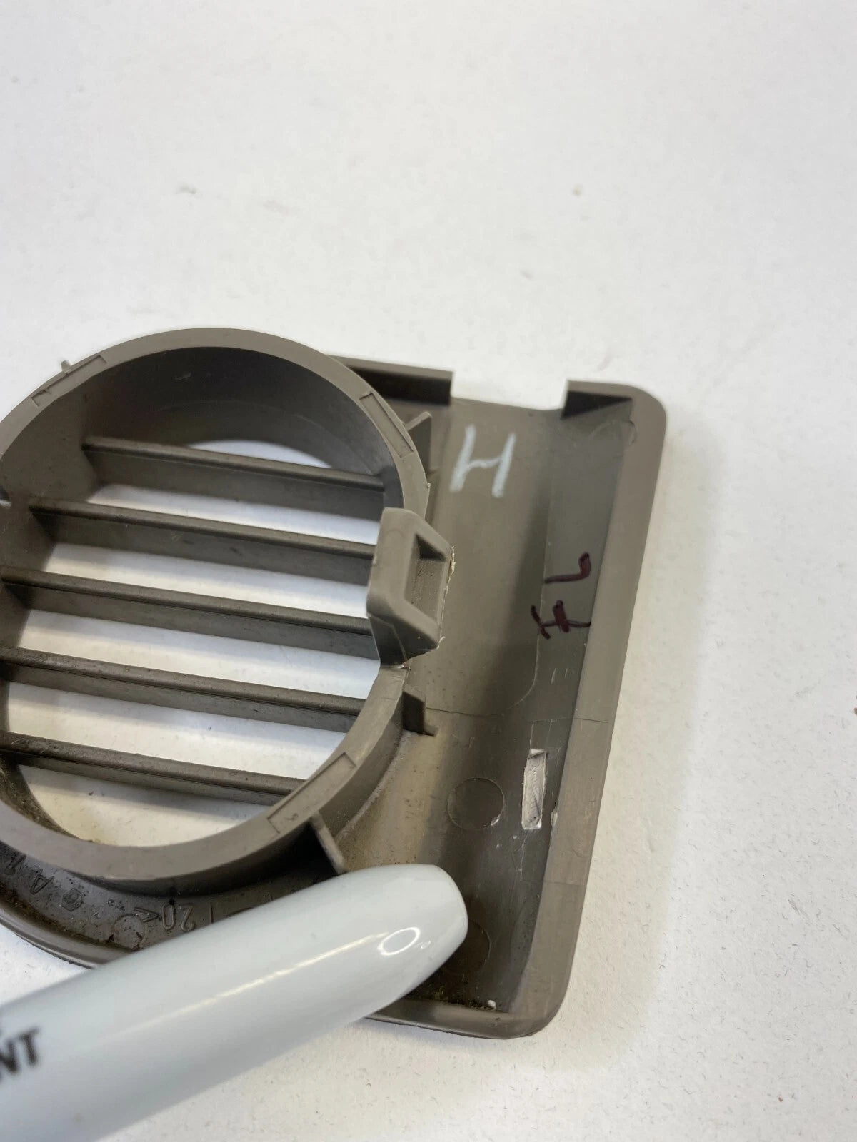 1999-2003 LEXUS RX300 FRONT LH DASH AC AIR VENT DEFROSTER GRILLE 55962-48010 OEM
