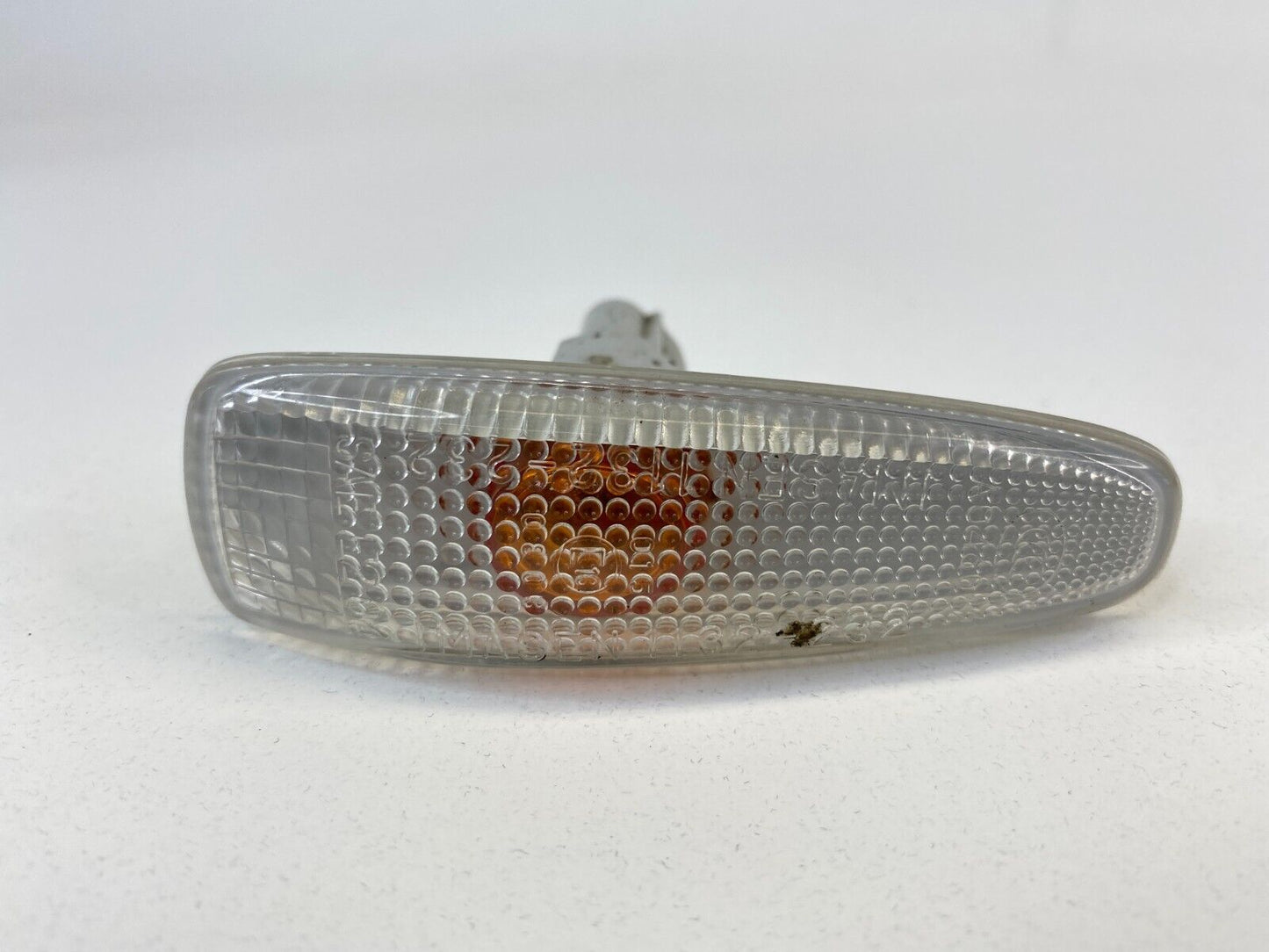 08-17 Mitsubishi Lancer 07-13 Outlander Front Repeater Side Marker Light Lamp